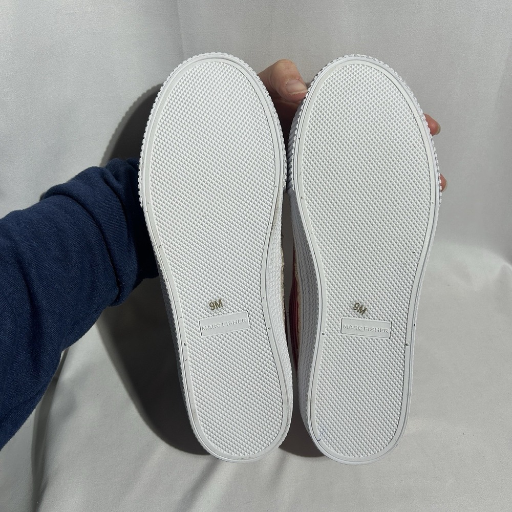 Marc Fisher SPRYNG3 Womens Sz 9M Red & White Stripe Casual Sneakers/Tennis Shoes - Picture 9 of 10